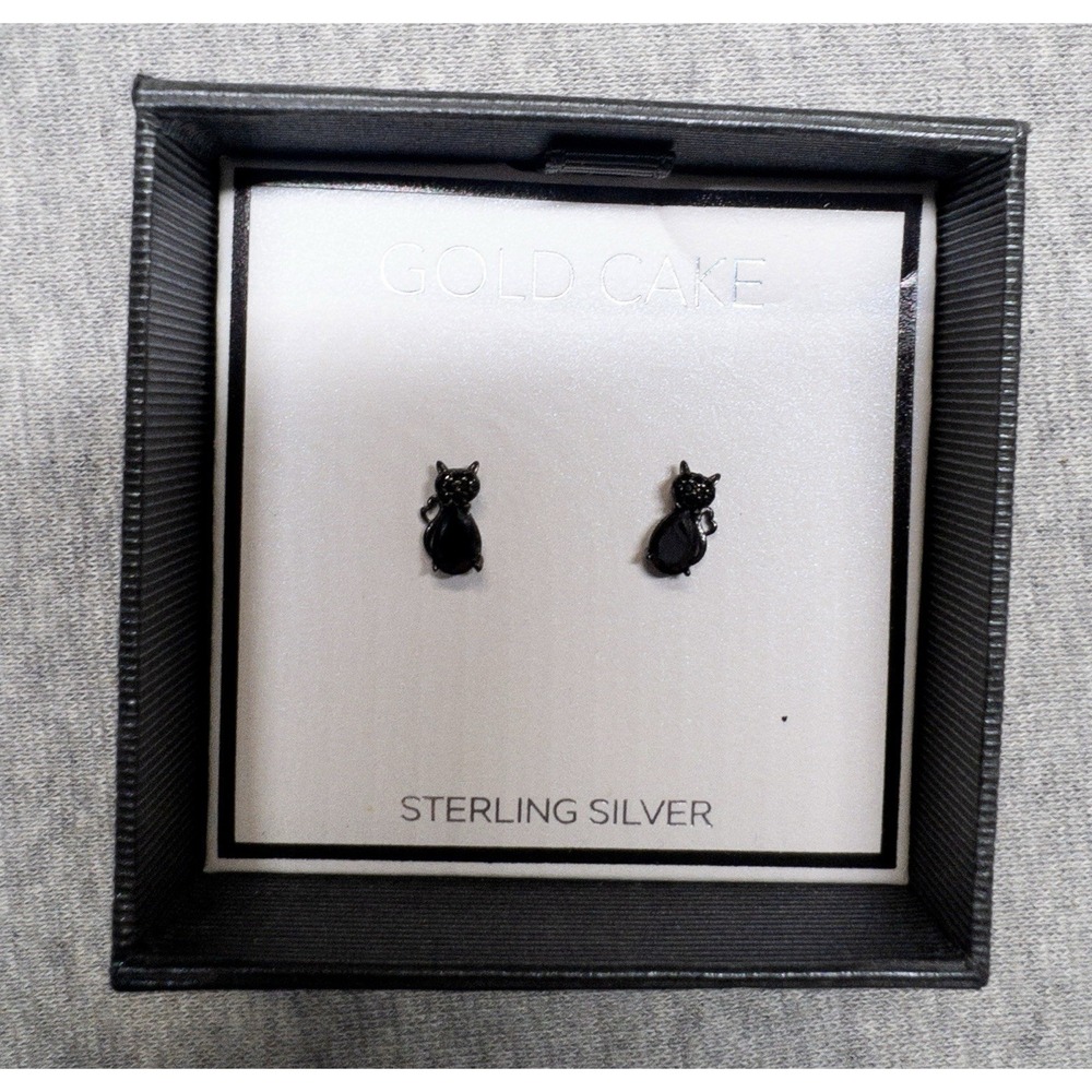 Gold‎ Cake Sterling Silver Black Cat Stud Earrings NIB